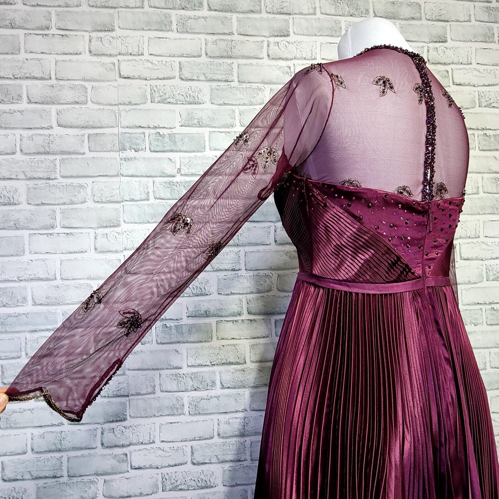 Ted Baker 4/L‎ Limited Edition Purple Pleated Formal Gown Beaded Long Sleeve - Picture 12 of 16
